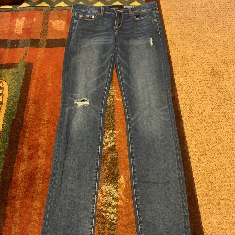 Women’s skinny jeans